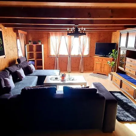 Chalet Della Torre * Molare